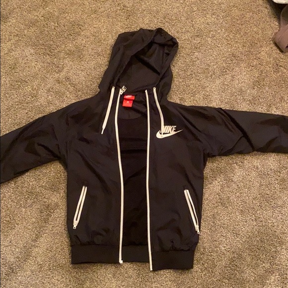 Nike Jackets & Blazers - Black Nike Windbreaker